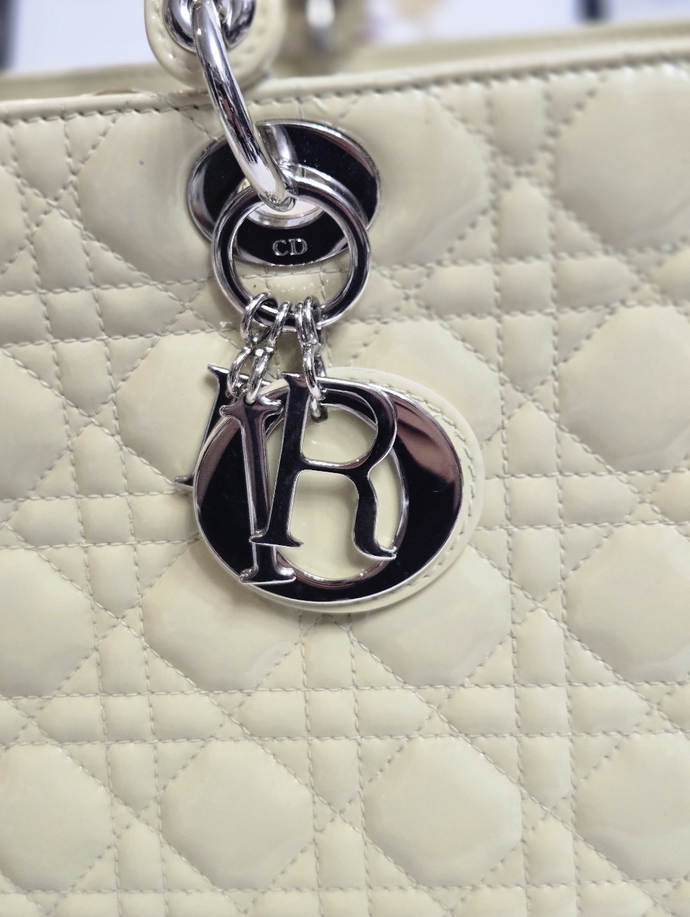 Christian Dior Lady Dior Bag Cannage Quilt Patent Large - Picture 4 of 14